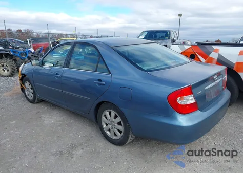 2002 Toyota Camry Xle V6 из США, поврежденный, VIN 4T1BF30K82U536096
